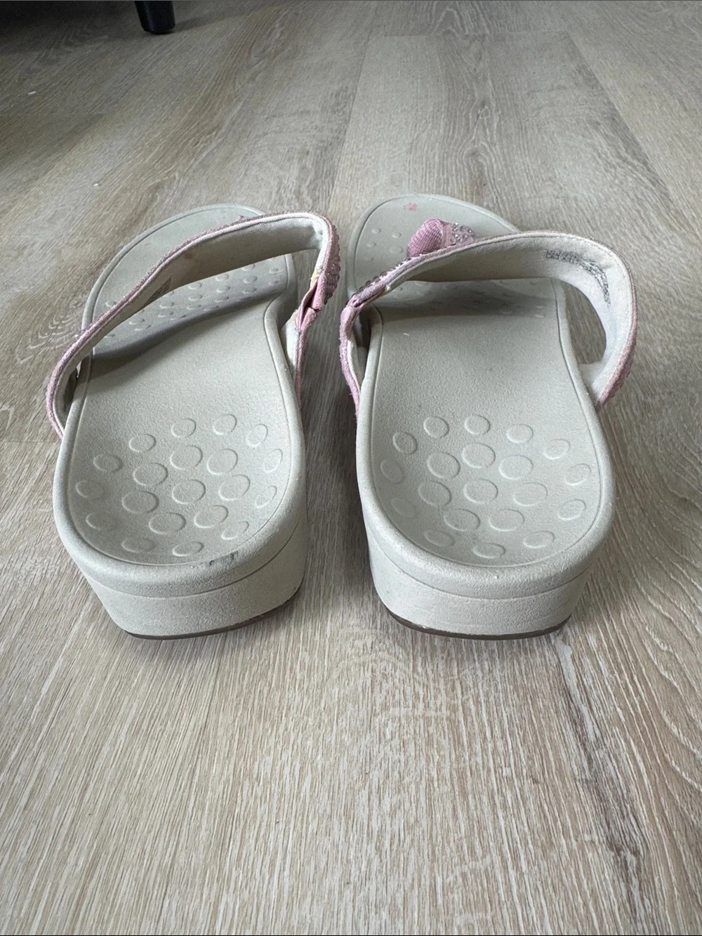Vionic Pink Rhinestone Thong Sandals